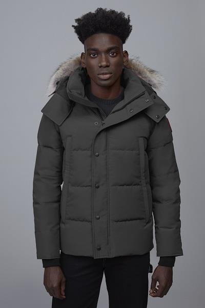 Canada Goose Men's Wyndham Parka in graphite