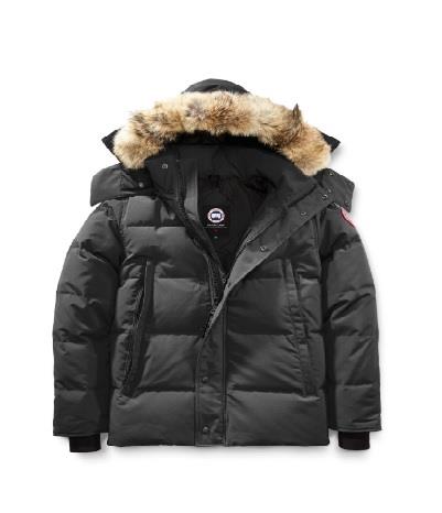 Canada Goose Men's Wyndham Parka in graphite